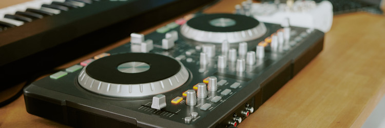 Similar image 22216447