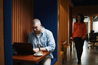 Similar image 22220051