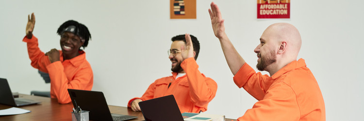 Similar image 22215190