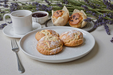 Similar image 22242073