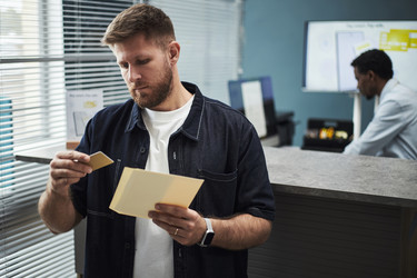 Similar image 22240413