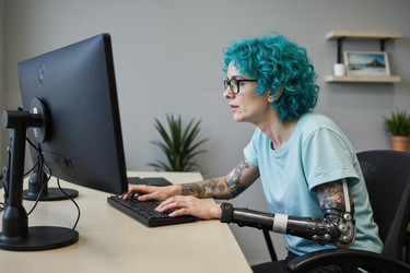 Similar image 22242600