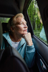 Similar image 22237940