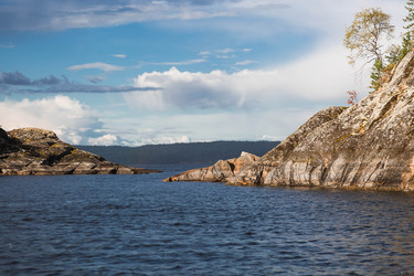 Similar image 22235600