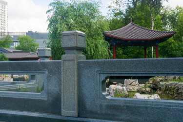 Similar image 22243907