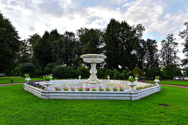 Similar image 22244936