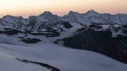 Similar image 22237407