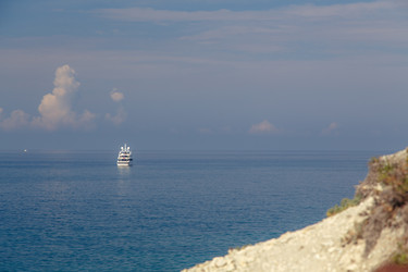 Similar image 22240004