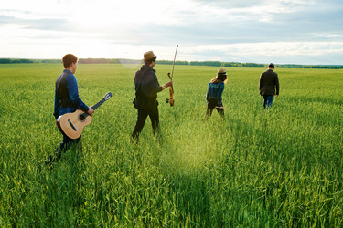 Similar image 22261343