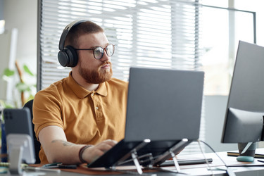 Similar image 22260409