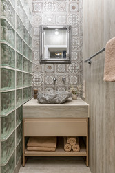 Similar image 22253784