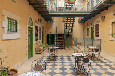 Similar image 22279386