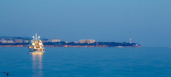 Similar image 22249923