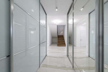 Similar image 22279510