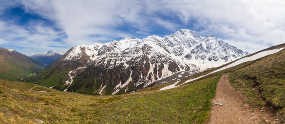 Similar image 22251147