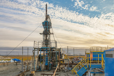 Similar image 22253371