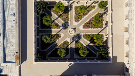 Similar image 22270513