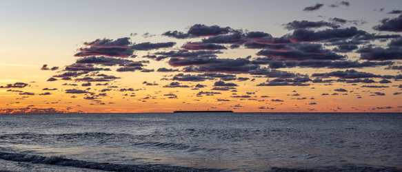 Similar image 22281517