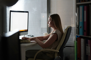 Similar image 22303878