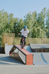 Similar image 22304953