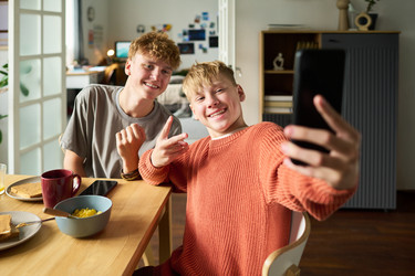 Similar image 22304380