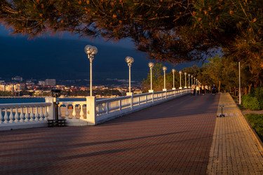 Similar image 22295330