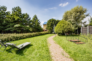 Similar image 22295118