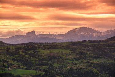 Similar image 22298529