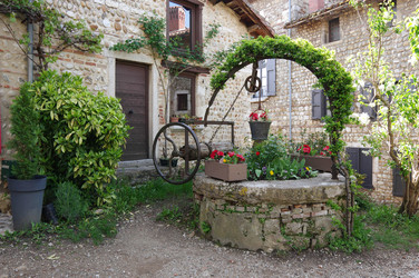 Similar image 22298850