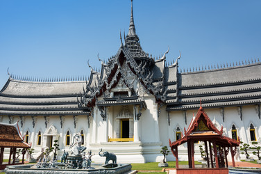 Similar image 22298210