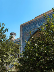 Similar image 22332137