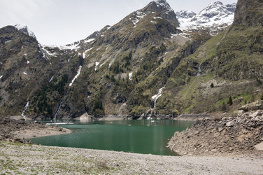 Similar image 22299450