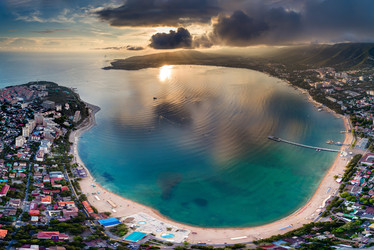 Similar image 22295600