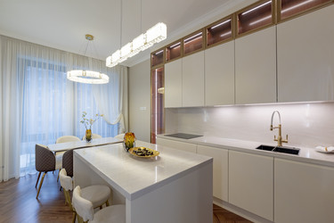 Similar image 22295010