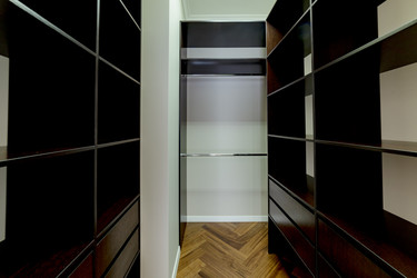 Similar image 22295063