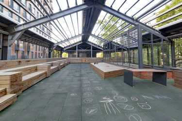 Similar image 22332215