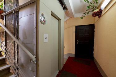 Similar image 22318356