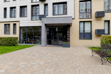 Similar image 22293388