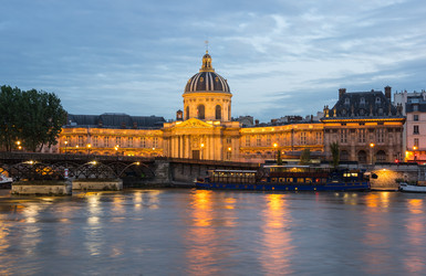 Similar image 22298100