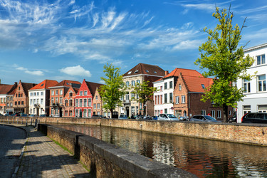 Similar image 22312352