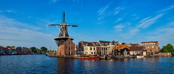 Similar image 22312858