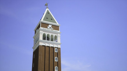 Similar image 22330470