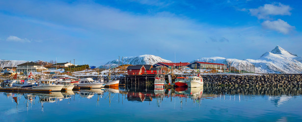 Similar image 22305470