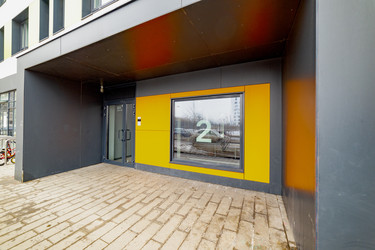 Similar image 22318380