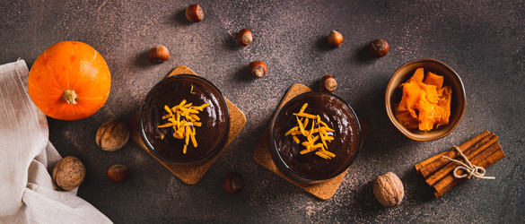 Similar image 22302386