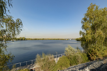 Similar image 22320018