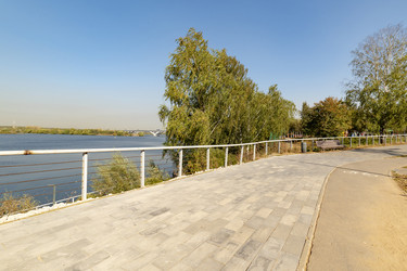 Similar image 22320019