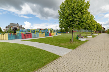 Similar image 22320023