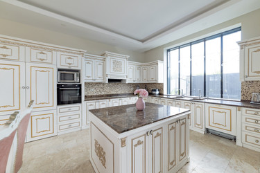 Similar image 22318452