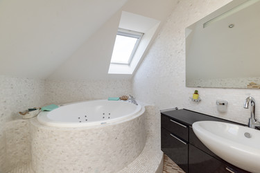 Similar image 22315442